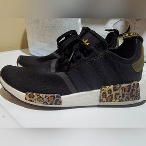 Women's Adidas NMD R1